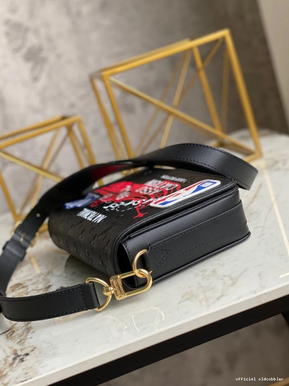 Official oldcobbler STUDIO MESSENGER VUITTON LOUIS LVXNBA 0725